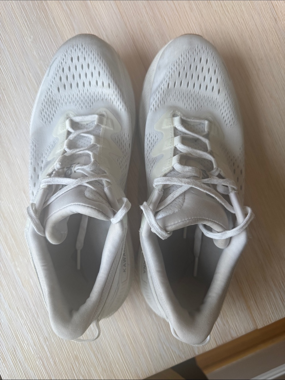⭐️HOKA Kawana Bright white Running shoes ⭐️ - Picture 6 of 9